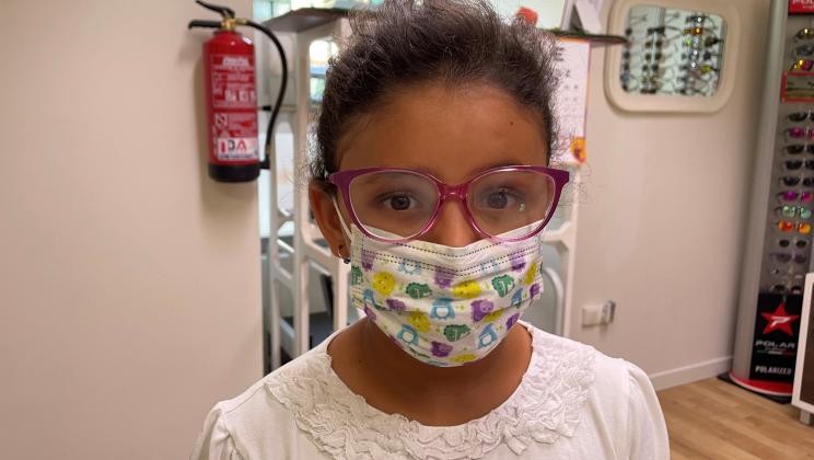 Eye checkup at Realvisión La Granja. Vacaciones en Paz.